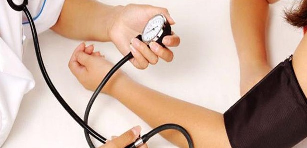doktor muayenesi.jpg doktor muayenesi.jpg